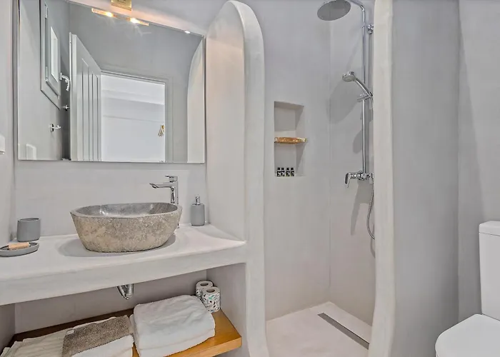 Petros 4* Koufonisia