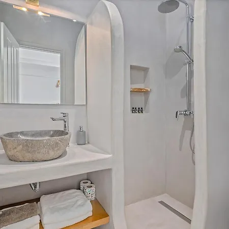 Petros 4* Koufonisia