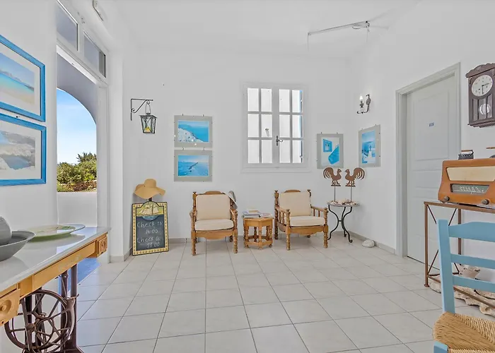 Petros 4* Koufonisia